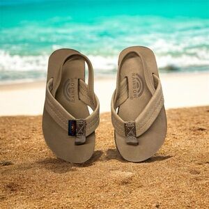 Toddler Rainbow Leather Sandals in Tan size 7/8